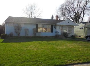 98 Dale Dr, Tonawanda, NY 14150