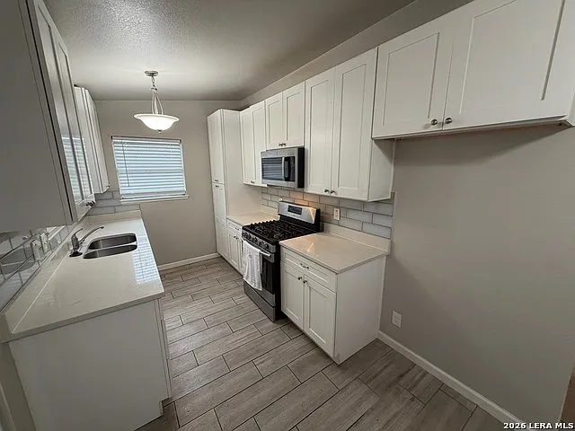 5143 Village Lawn — Photo 4