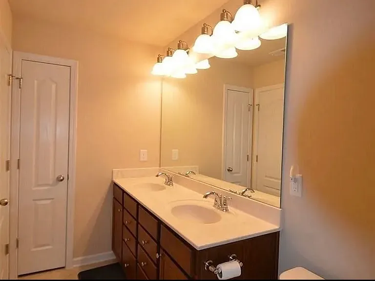 4006 Kentworth Dr #4006 — Photo 9