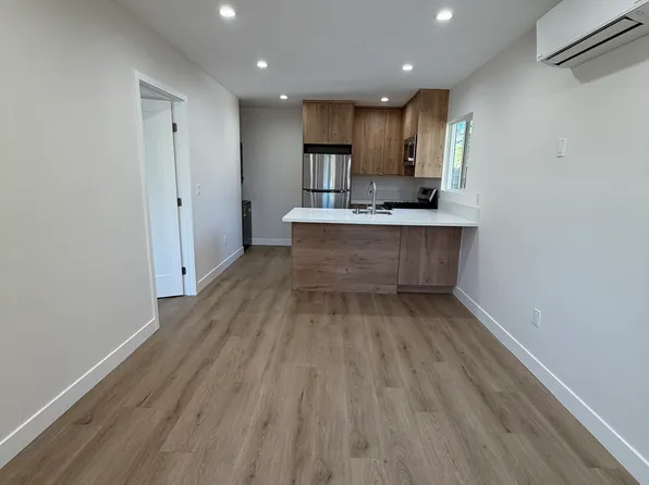 6167 Elba Pl, Woodland Hills, CA 91367