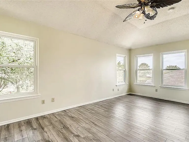 2971 Seguin Trl — Photo 18