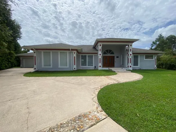 108 Paradise Valley Ct, Daytona Beach, FL 32114