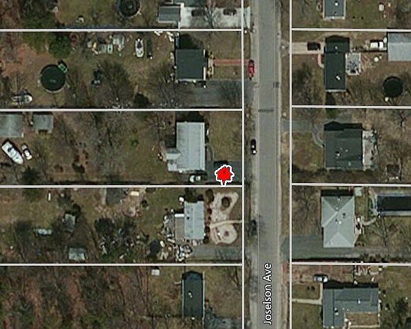 2nd image of 1057A Joselson Ave