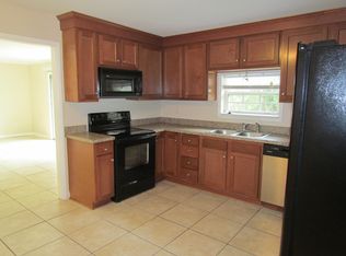 450276 State Route 200, Callahan, FL 32011