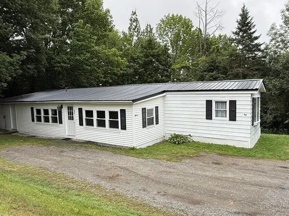 60 High Street, Guilford, ME 04443
