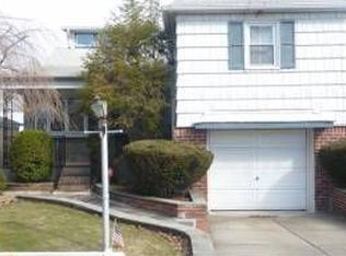 15111 24th Rd, Whitestone, NY 11357