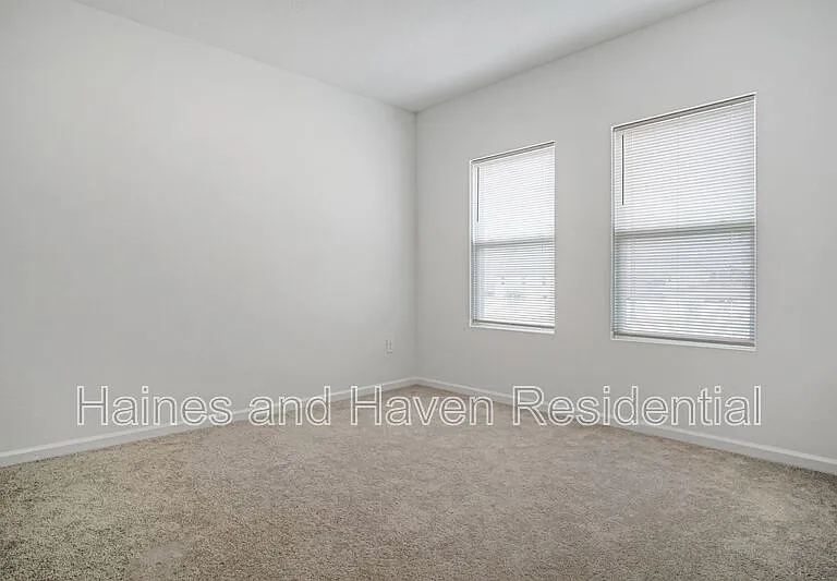 3008 Daffodil Dr — Photo 13