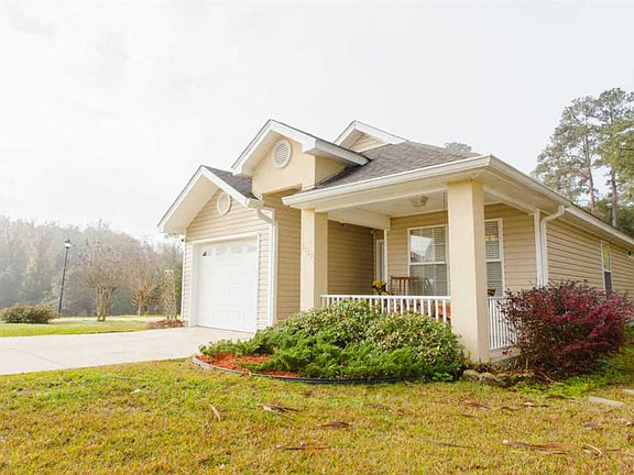 3rd image of 3360 Woodbriar Ln