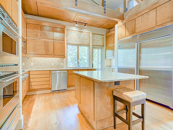 5th image of 199 Lake Timicau Ln