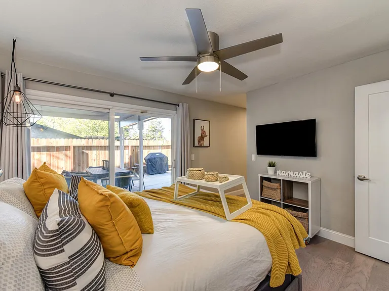 5613 Phlox Ct — Photo 32