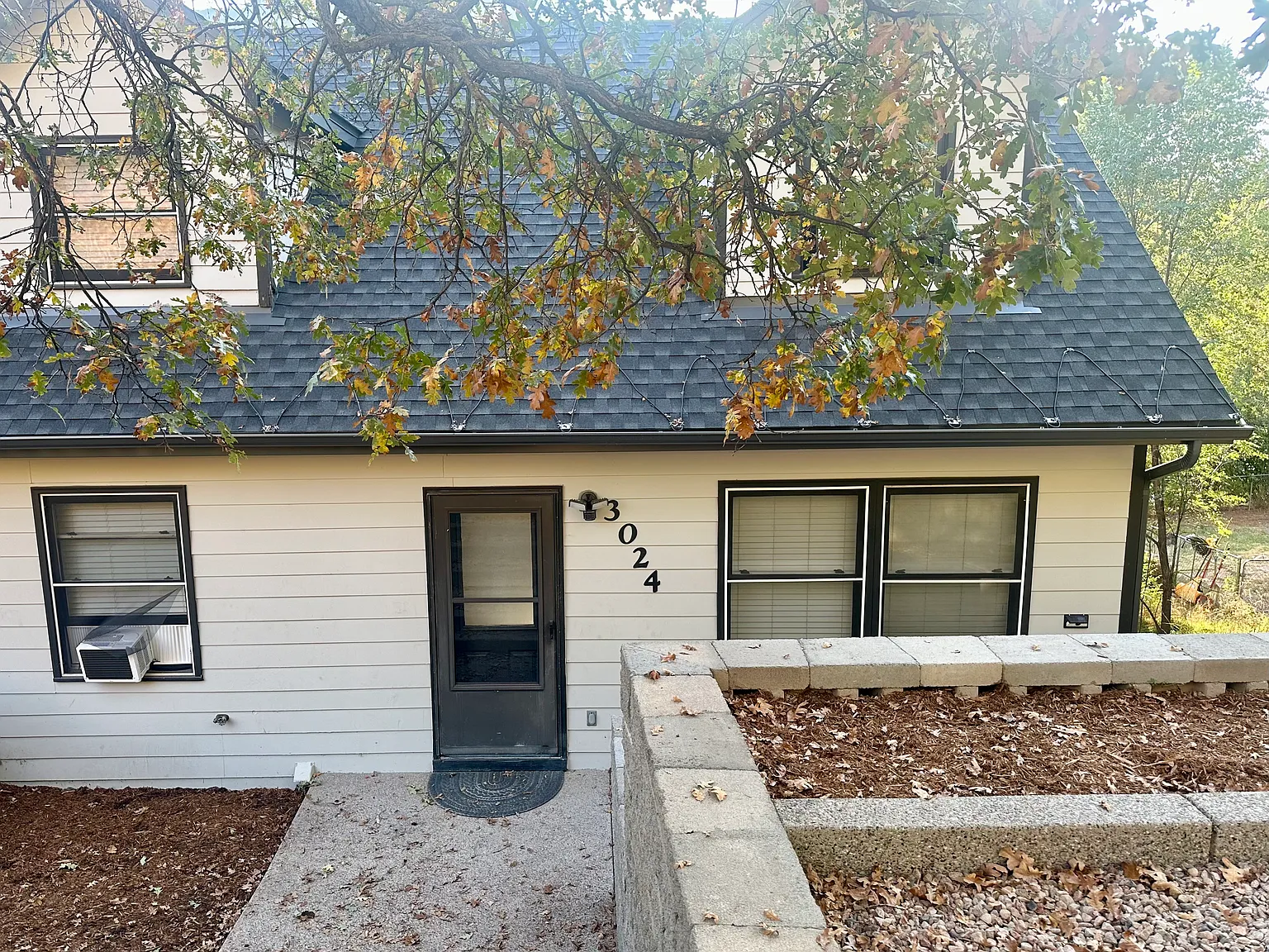 1 bed, 600 sqft, $2,300 — Photo 2