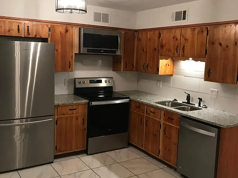 219 Anderson Ln #5 — Photo 20
