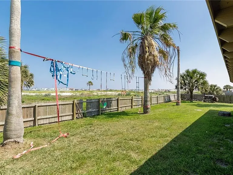 14882 Highland Mist Dr — Photo 14