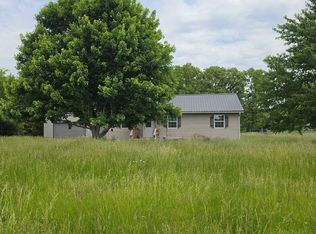 97 Concord Dr, Marshfield, MO 65706