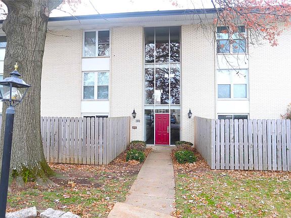 2nd image of 10445 Briarbend Dr APT 1