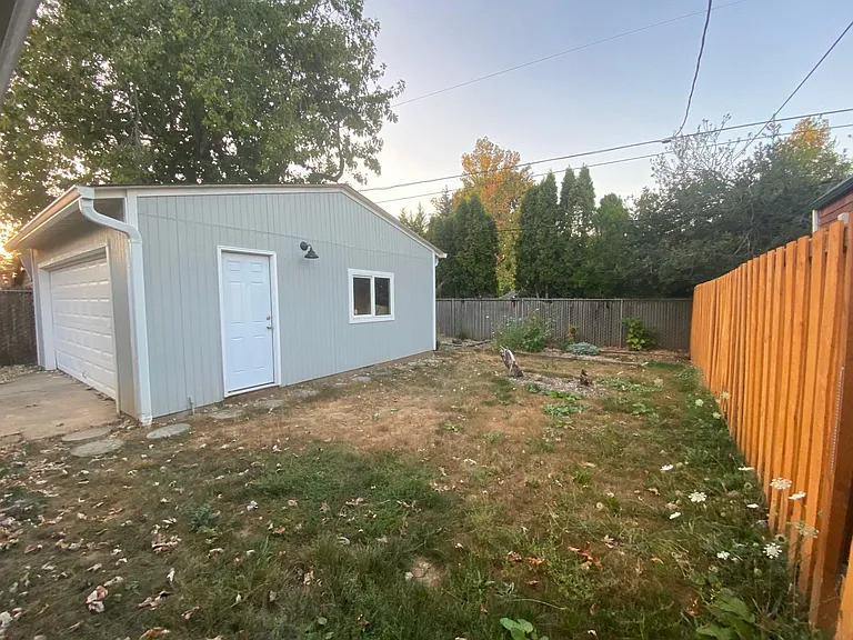 5237 NE Alberta St — Photo 14