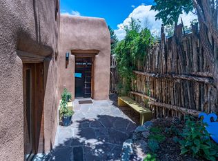 449 Camino Don Miguel, Santa Fe, NM 87505