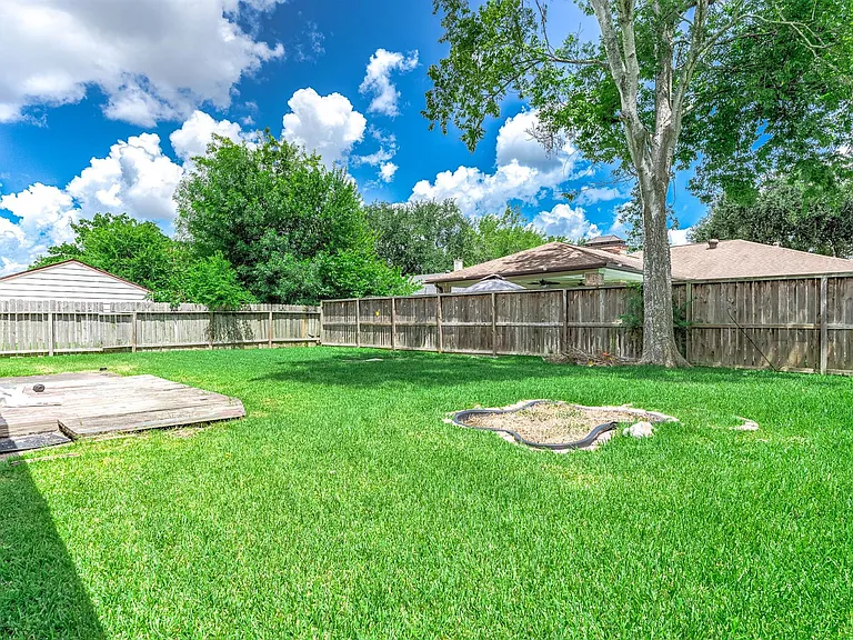 16238 Sierra Grande Dr — Photo 23