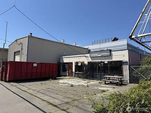2nd image of 5801 4th Avenue S
