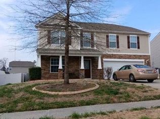 8813 Merrie Rose Ave, Charlotte, NC 28213