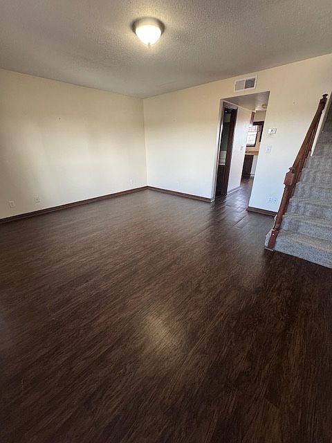 1st image of 1252 Pleasant Valley Rd APT 7