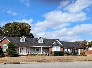 109 Ridgecrest Dr, Greenwood, AR 72936