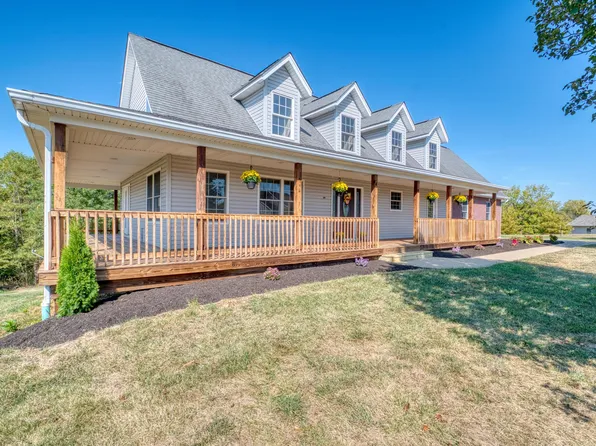 200 Bridle Ct, Dry Ridge, KY 41035