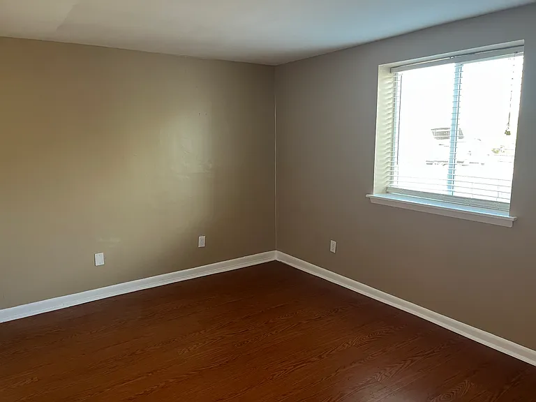 710 Ferdinand Ave SW #5 — Photo 6