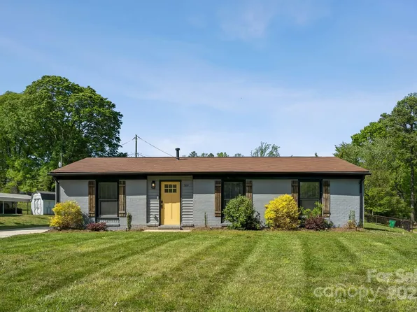 500 Dedmon Dr, Charlotte, NC 28216