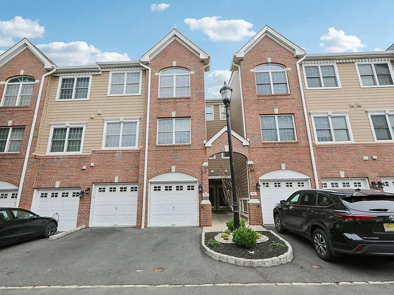 66 Lydia Dr #66 — Photo 24