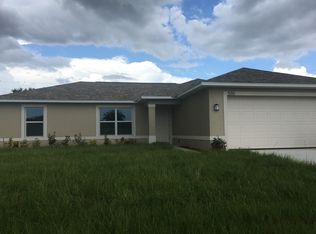 535 SE 8th Ter, Cape Coral, FL 33990