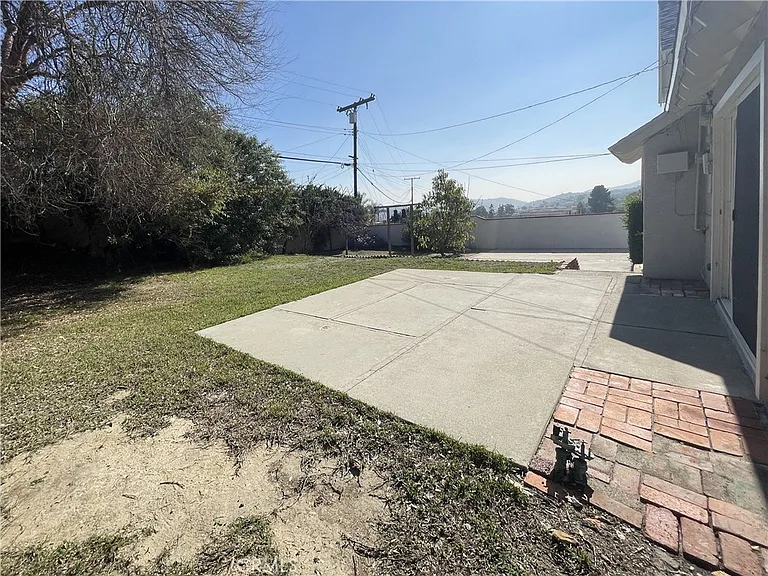 1976 Evergreen Springs Dr — Photo 22