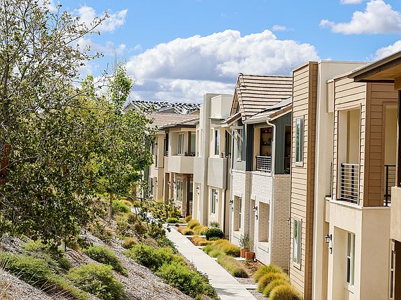 3rd image of 27222 Narrowleaf Willow Ln