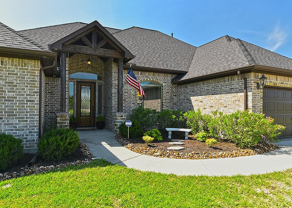 1st image of 11719 W Grand Pond Dr