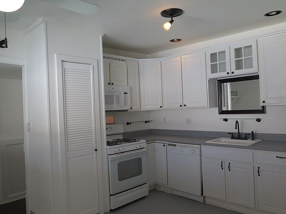 5th image of 37 2nd St #1