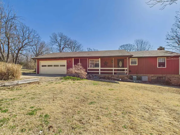 172 Clements Dr, Mountain Home, AR 72653