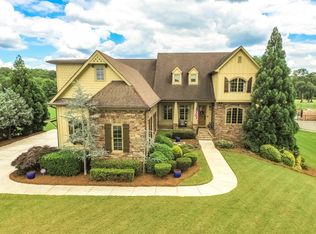 525 Wentworth Ct, Fayetteville, GA 30215