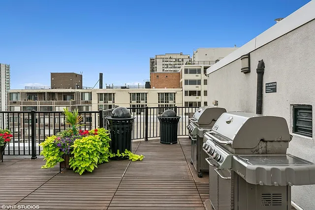 1339 N Dearborn St #7D — Photo 11