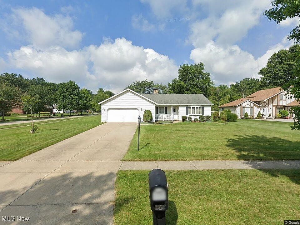 1st image of 11490 Lisa Ln