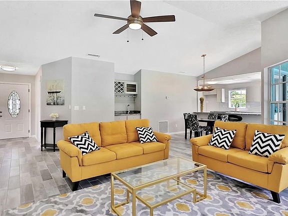 4th image of 2330 Kumquat Dr