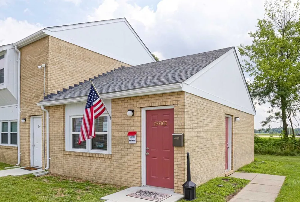 Dillsboro Townhomes — Photo 3