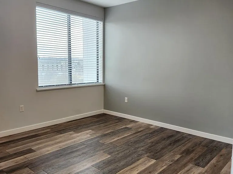 River Rock Apartments — Photo 69