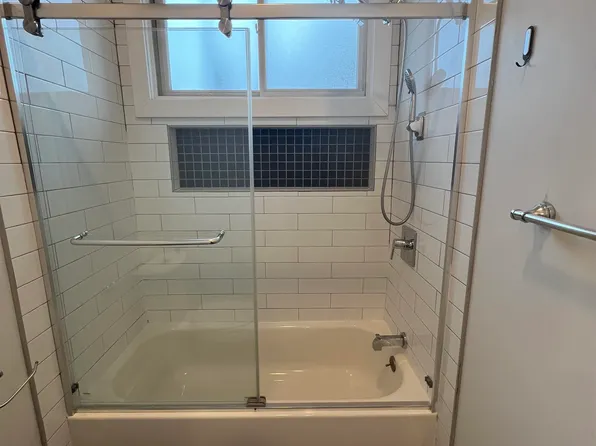 157 Sherman Avenue image 15 of 18