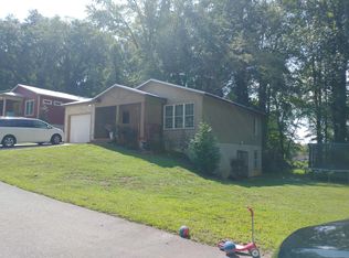 203 W 5th St, Rutherfordton, NC 28139