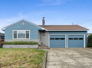412 Birch Ave, Tillamook, OR 97141