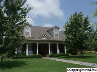 3022 Twelvestones Rd SE, Hampton Cove, AL 35763