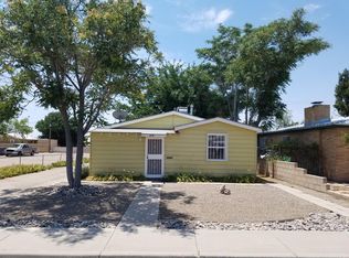 916 Iron Ave SW, Albuquerque, NM 87102
