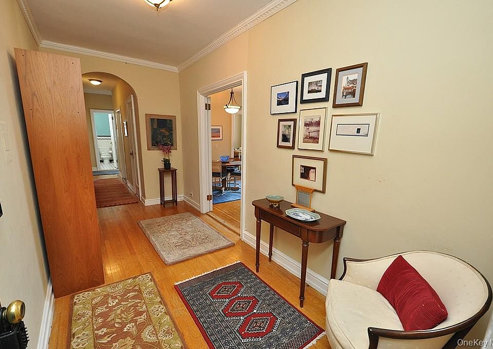 1st image of 143 Garth Road #5J