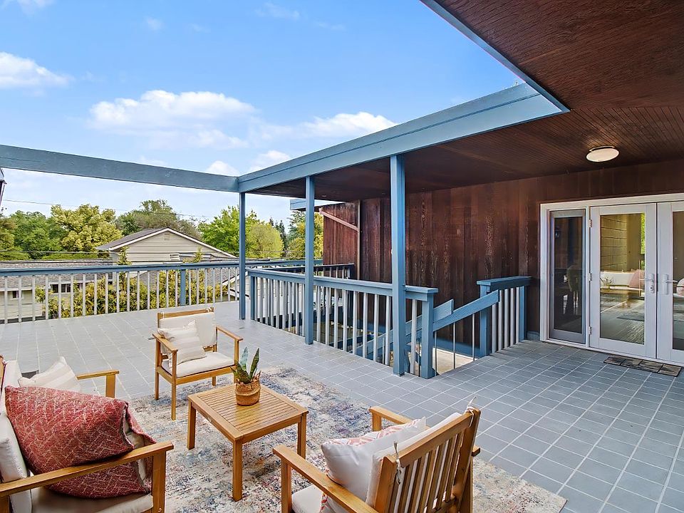 1st image of 4640 Hillview Way