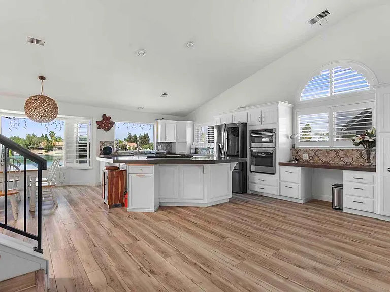 5209 Outlook Ln — Photo 4